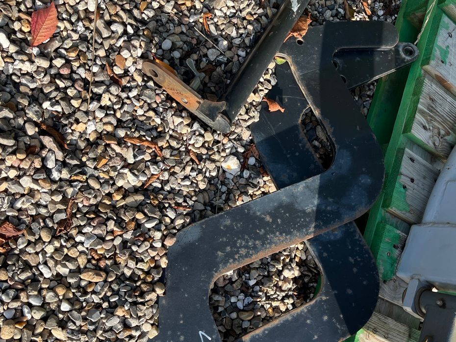 Ålö Beslag Ålö quicke vanger til New Holland T6080 eller T7 swb - Traktorer - Reservedele - 3