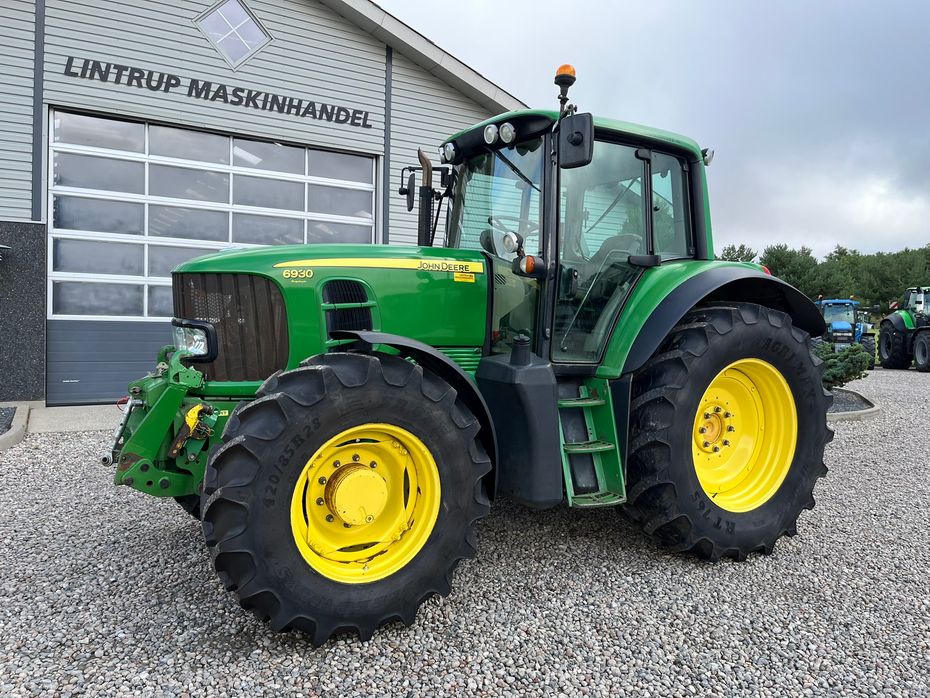 John Deere 6930 AutoPower med frontlift og front PTO - Traktorer - Traktorer 4 wd - 2