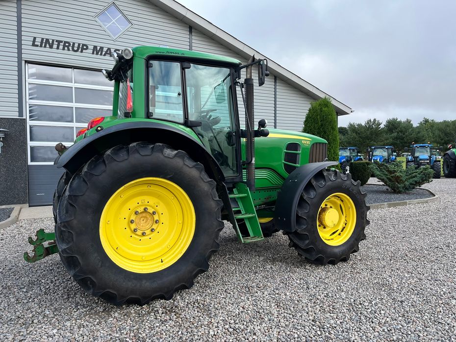 John Deere 6930 AutoPower med frontlift og front PTO - Traktorer - Traktorer 4 wd - 21