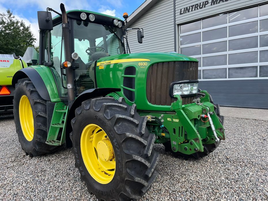 John Deere 6930 AutoPower med frontlift og front PTO - Traktorer - Traktorer 4 wd - 24