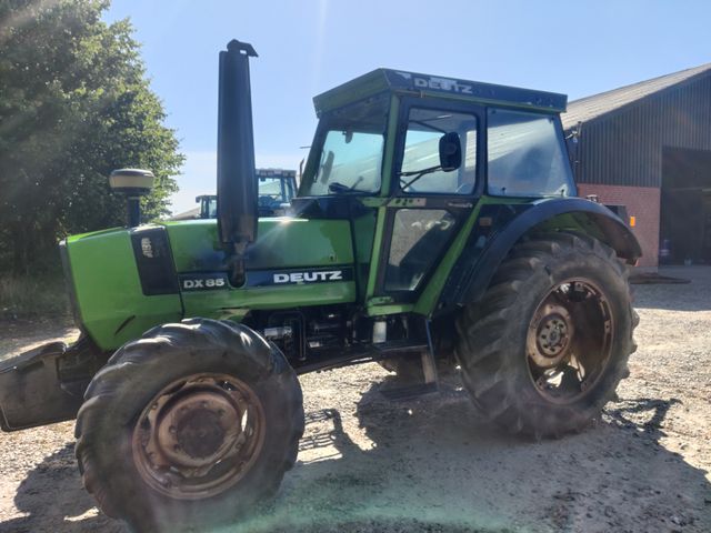 Deutz DX 85