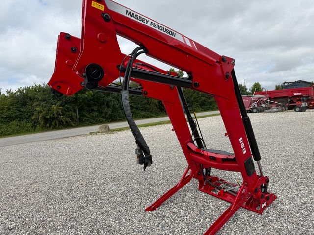 Massey Ferguson 966