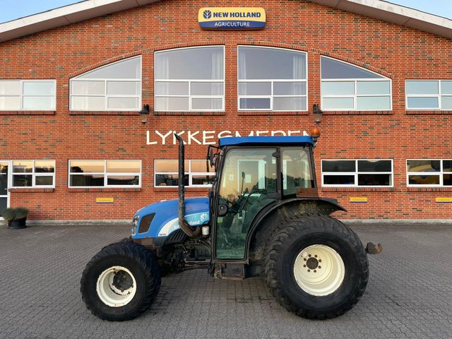 New Holland TN75SA