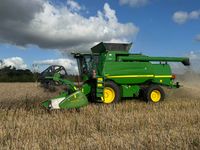 John Deere T660 4wd & Powerflow skærbord, autotrac ready - Høstmaskiner - Mejetærskere - 17