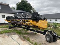 New Holland CX880 med skærebordsvogn - Høstmaskiner - Mejetærskere - 12