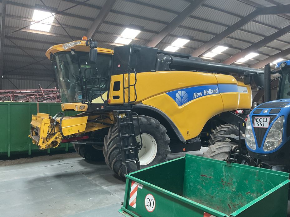 New Holland CX880 med skærebordsvogn - Høstmaskiner - Mejetærskere - 9