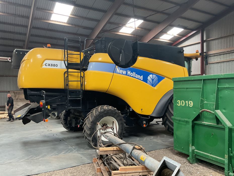 New Holland CX880 med skærebordsvogn - Høstmaskiner - Mejetærskere - 5