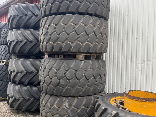Michelin 750/65R25