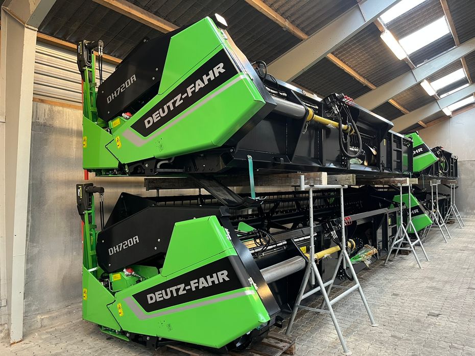 Deutz-Fahr 7206 With 24feed - 7.2m header. New and unused Combine together with 7.2m header - Høstmaskiner - Mejetærskere - 3