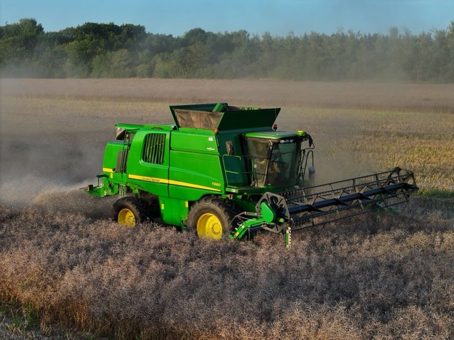 John Deere T660 4wd & Powerflow skærbord, autotrac ready - Høstmaskiner - Mejetærskere - 1