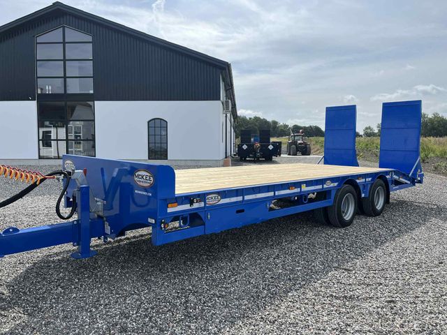 McKee 19T LL maskintransportvogn