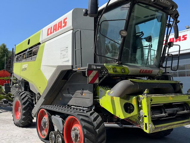 CLAAS LEXION 8700 TT