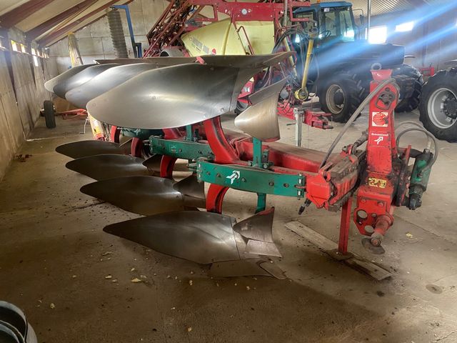 Kverneland 4 f F plov