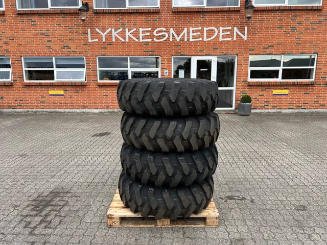 Mitas 360/85 R20 komplette hjul