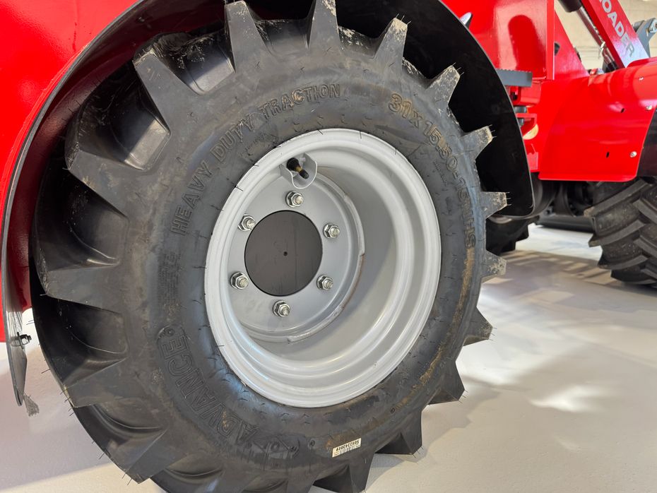 VM Loader 1036LX FABRIKSNY MED SKOVL OG PALLEGAFLER! ÆGTE BESTSELLER! - Læssemaskiner - Minilæssere - 16