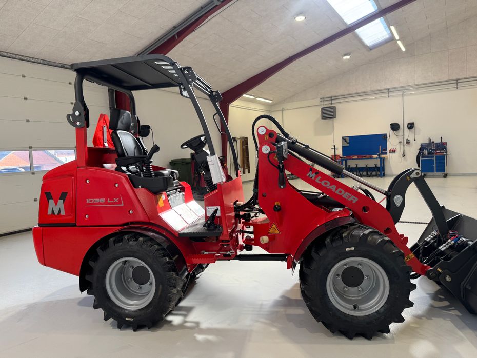 VM Loader 1036LX FABRIKSNY MED SKOVL OG PALLEGAFLER! ÆGTE BESTSELLER! - Læssemaskiner - Minilæssere - 11