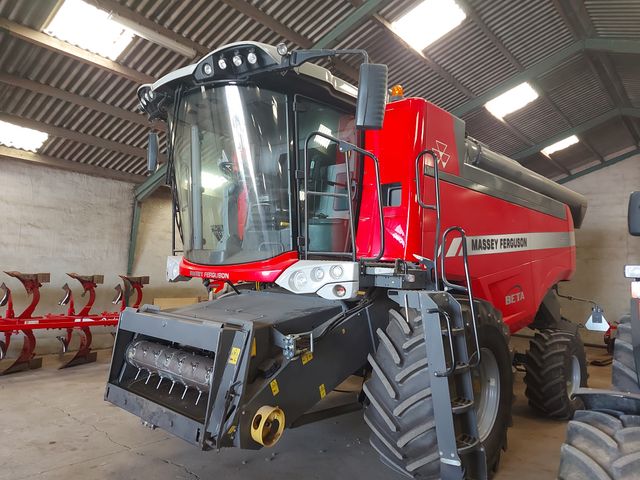 Massey Ferguson 7370 Beta