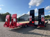 Tyrone 33TLL LANG MODEL med kombi bremser, både luft og hydrauliske bremser. Affjedret træk og affjedret aksler. Med hydrauliske ramper og værktøjskasse - Vogne - Maskintransportvogne - 22
