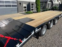 Tyrone 33TLL LANG MODEL med kombi bremser, både luft og hydrauliske bremser. Affjedret træk og affjedret aksler. Med hydrauliske ramper og værktøjskasse - Vogne - Maskintransportvogne - 18