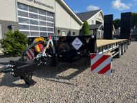 Tyrone 33TLL LANG MODEL med kombi bremser, både luft og hydrauliske bremser. Affjedret træk og affjedret aksler. Med hydrauliske ramper og værktøjskasse - Vogne - Maskintransportvogne - 5