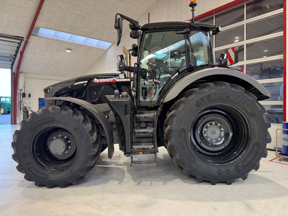 Fendt 720 ProfiPlus Gen7 KUN 200 TIMER! - Traktorer - Traktorer 4 wd - 5