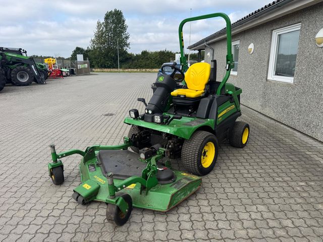 John Deere 1550