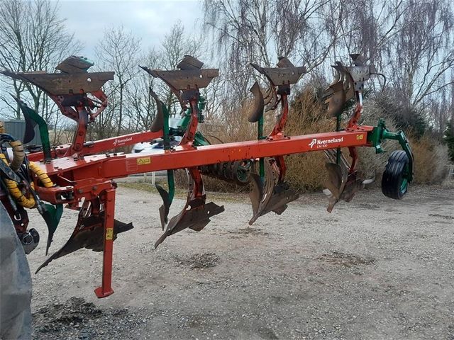 Kverneland Kverneland LM100 16″ med interegreret Jordpakker med hydr. sving og tryk