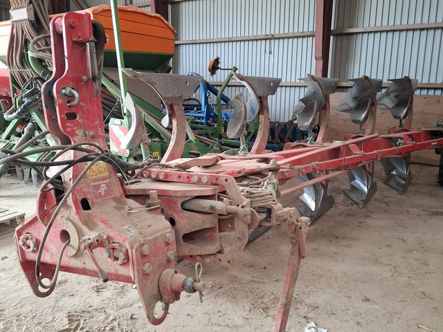 Kverneland 5 furet EG 100