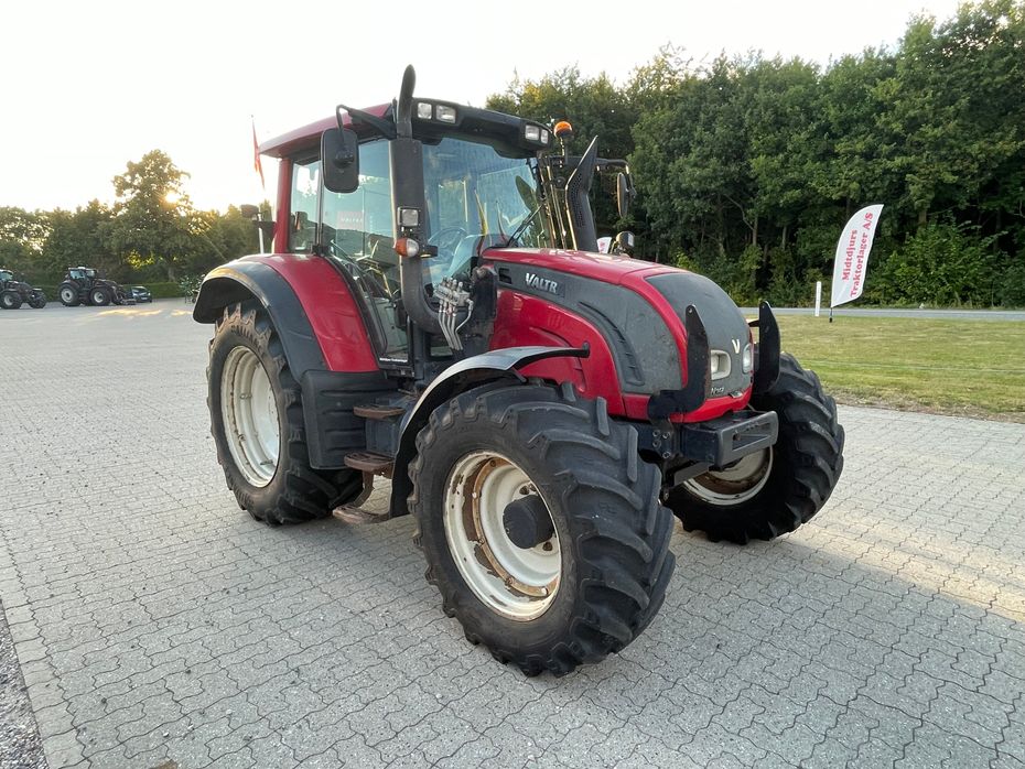 Valtra N142 Versu - Traktorer - Traktorer 4 wd - 7