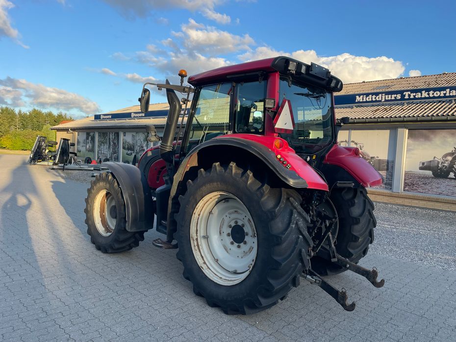 Valtra N142 Versu - Traktorer - Traktorer 4 wd - 3