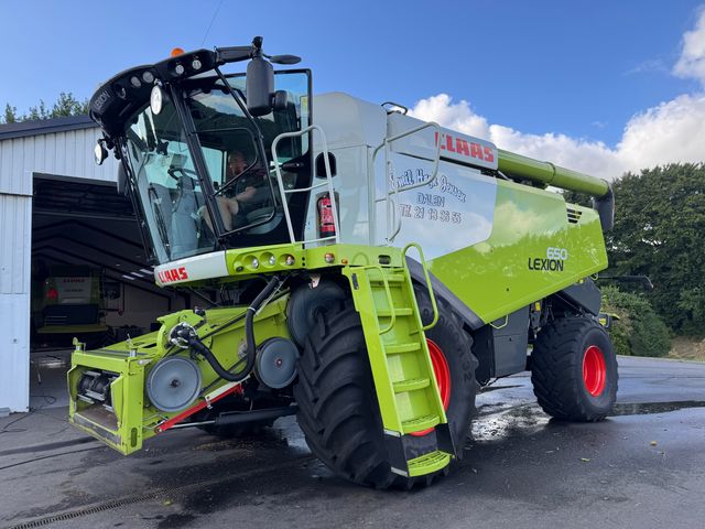 CLAAS LEXION 650