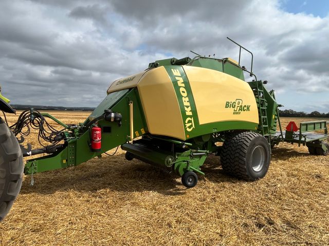 KRONE BIG-PACK 12130