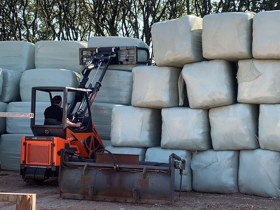 Cast 825 D - Læssemaskiner - Minilæssere - 3