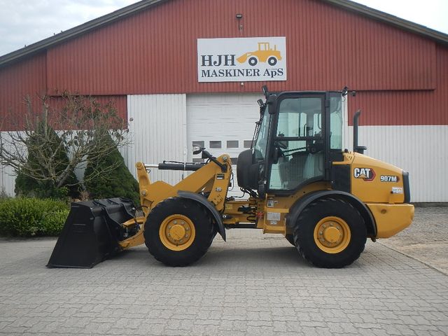 CAT 907 M