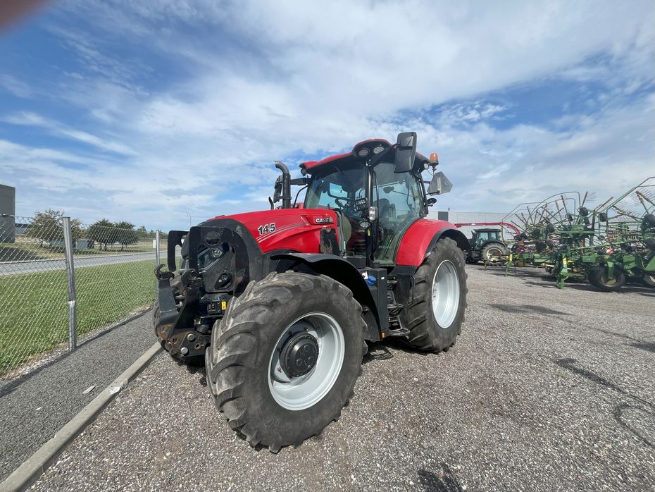 Case IH Maxxum 145 CVX M. Frontlæsserbeslag - Traktorer - Traktorer 4 wd - 2