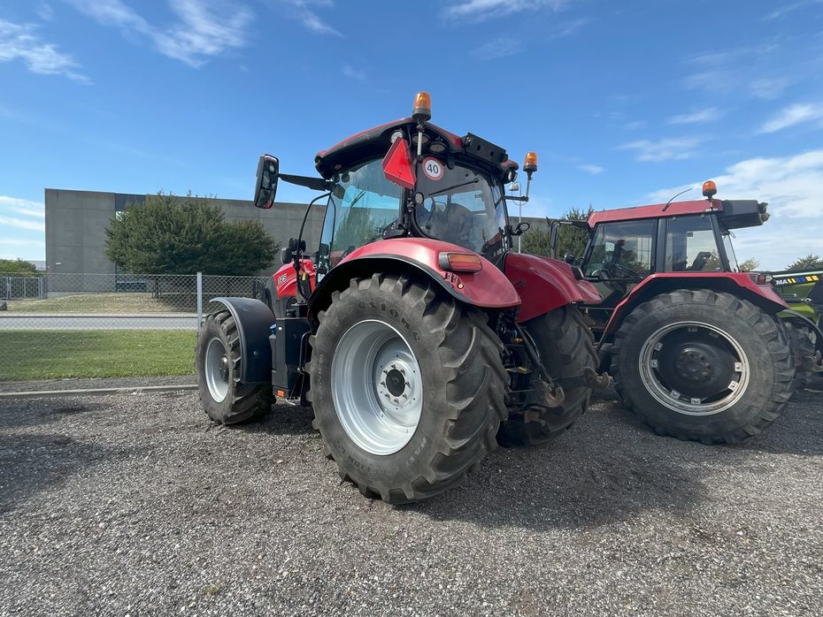 Case IH Maxxum 145 CVX M. Frontlæsserbeslag - Traktorer - Traktorer 4 wd - 6