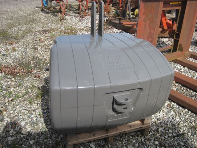 Allround vægtklods 900Kg Agco