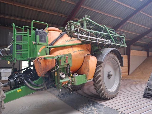 Amazone UX4200