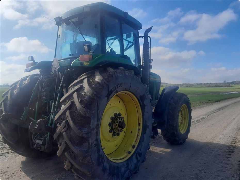 John Deere 7800 4WD - Traktorer - Traktorer 4 wd - 3