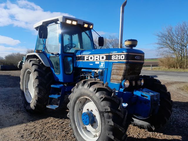 Ford 8210 FII Turbo, 4wd