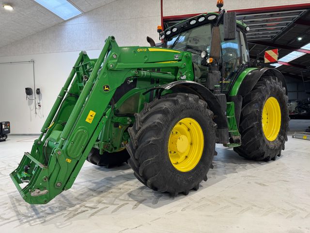 John Deere 6250R Ultimate Edition