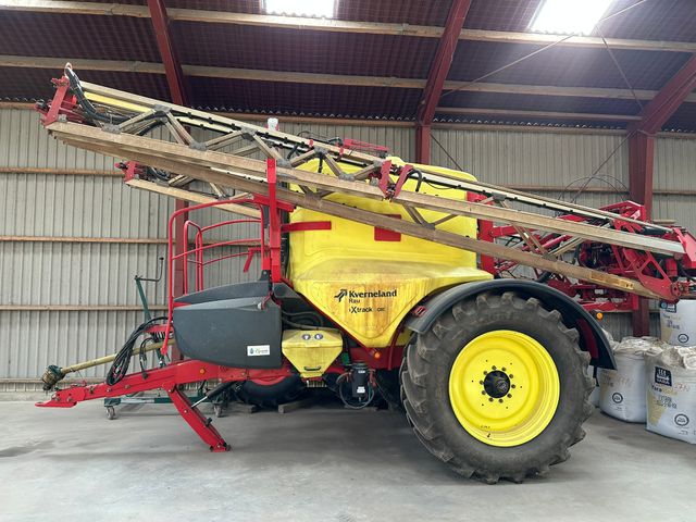 Kverneland iXTRACK C 60