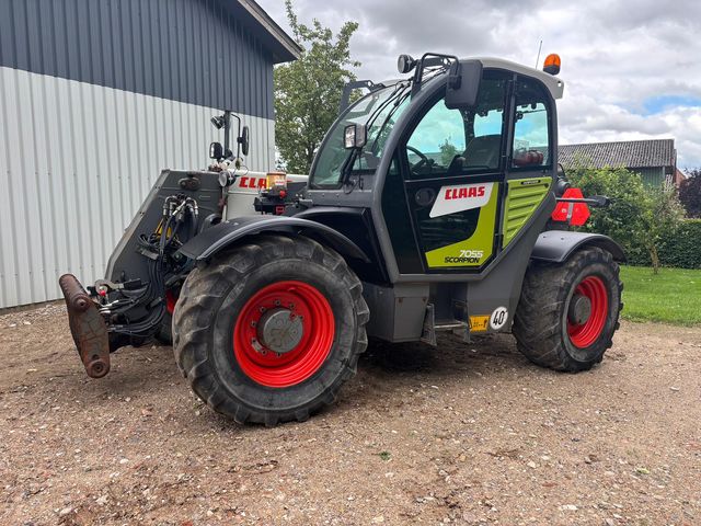 CLAAS SCORPION 7055 VARIPOWER
