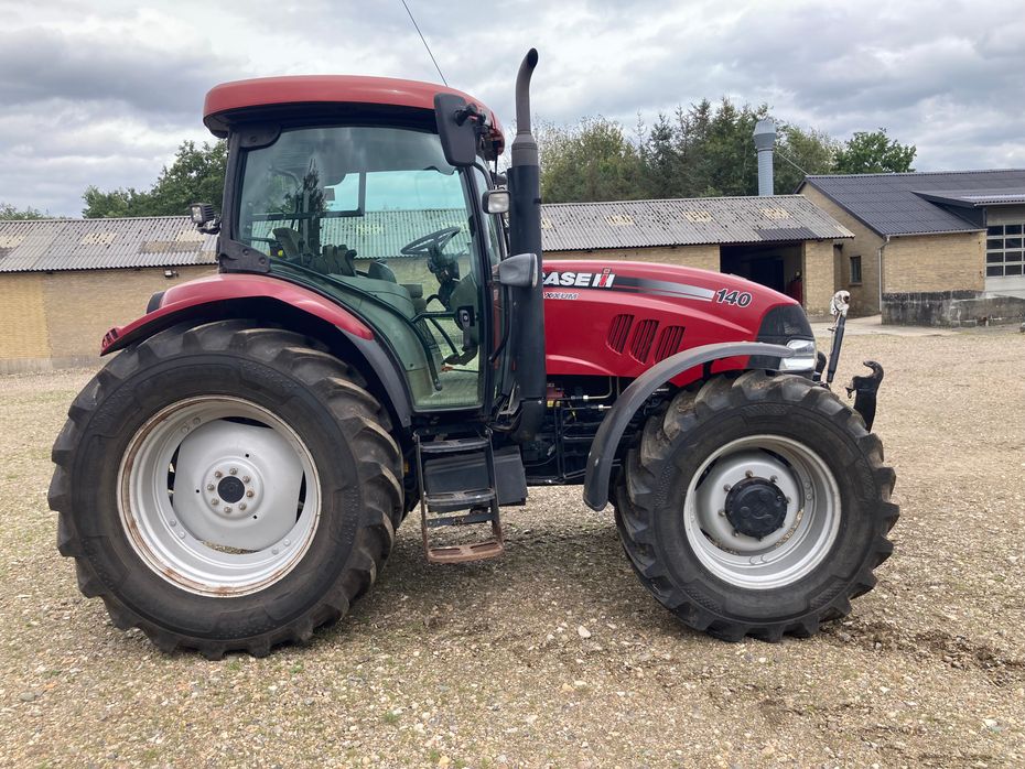 Case IH MAXXUM 140 - Traktorer - Traktorer 4 wd - 5