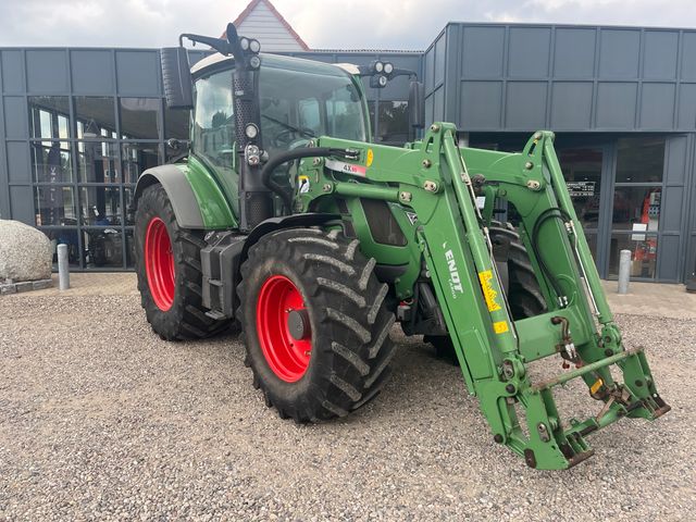 Fendt 516 Vario SCR Profi Plus