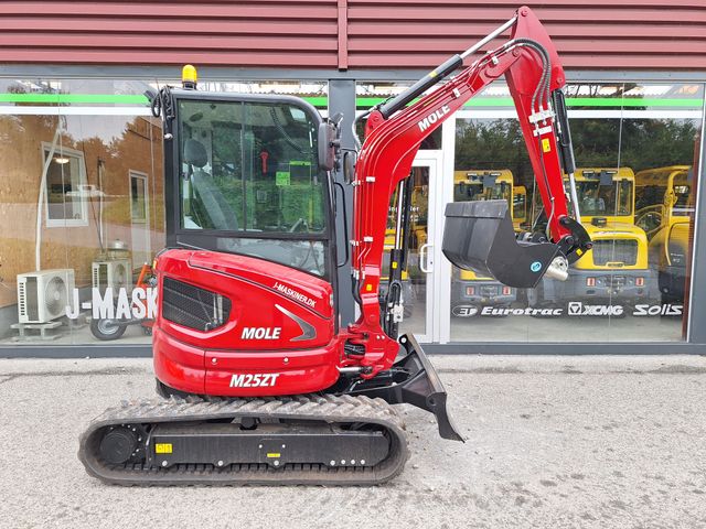 MOLE  M25