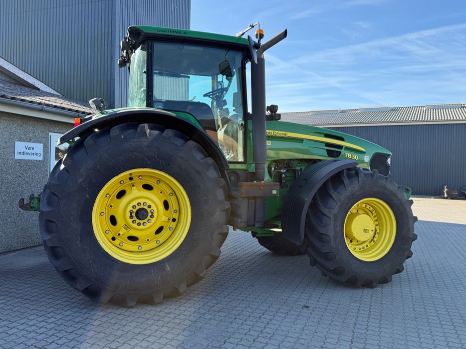 John Deere 7830 AutoPower - Traktorer - Traktorer 4 wd - 3