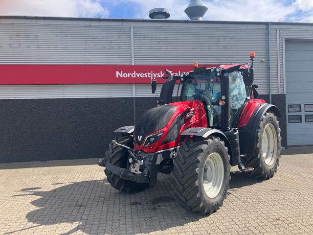 Valtra T254V