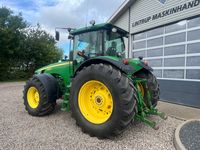 John Deere 8230 Med frontlift - Traktorer - Traktorer 4 wd - 3