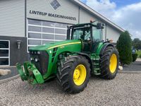 John Deere 8230 Med frontlift - Traktorer - Traktorer 4 wd - 2